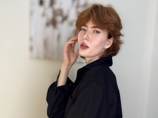 AlodieGoodsell's MILF live cam models Profile Image