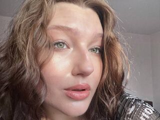 BonnieHeap's Lesbian live cam shows Profile Image