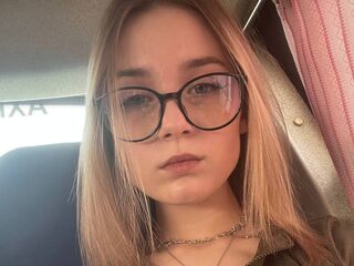 KristenMooren's Streaming Profile Image