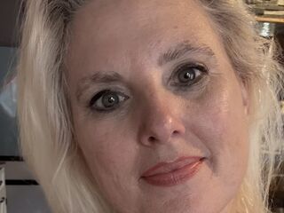 Lisanix's Hot live cam performers Profile Image