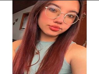 MiaBoonie's Brunette live cam models Profile Image