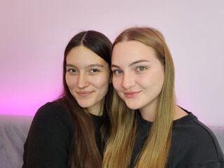 OliviaAndMary's NSFW live cam models Profile Image