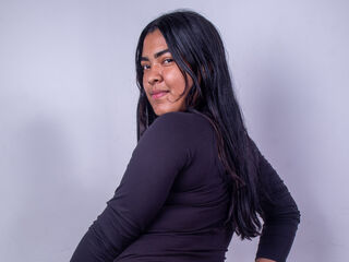 ThinnyMishel's Performer Profile Image